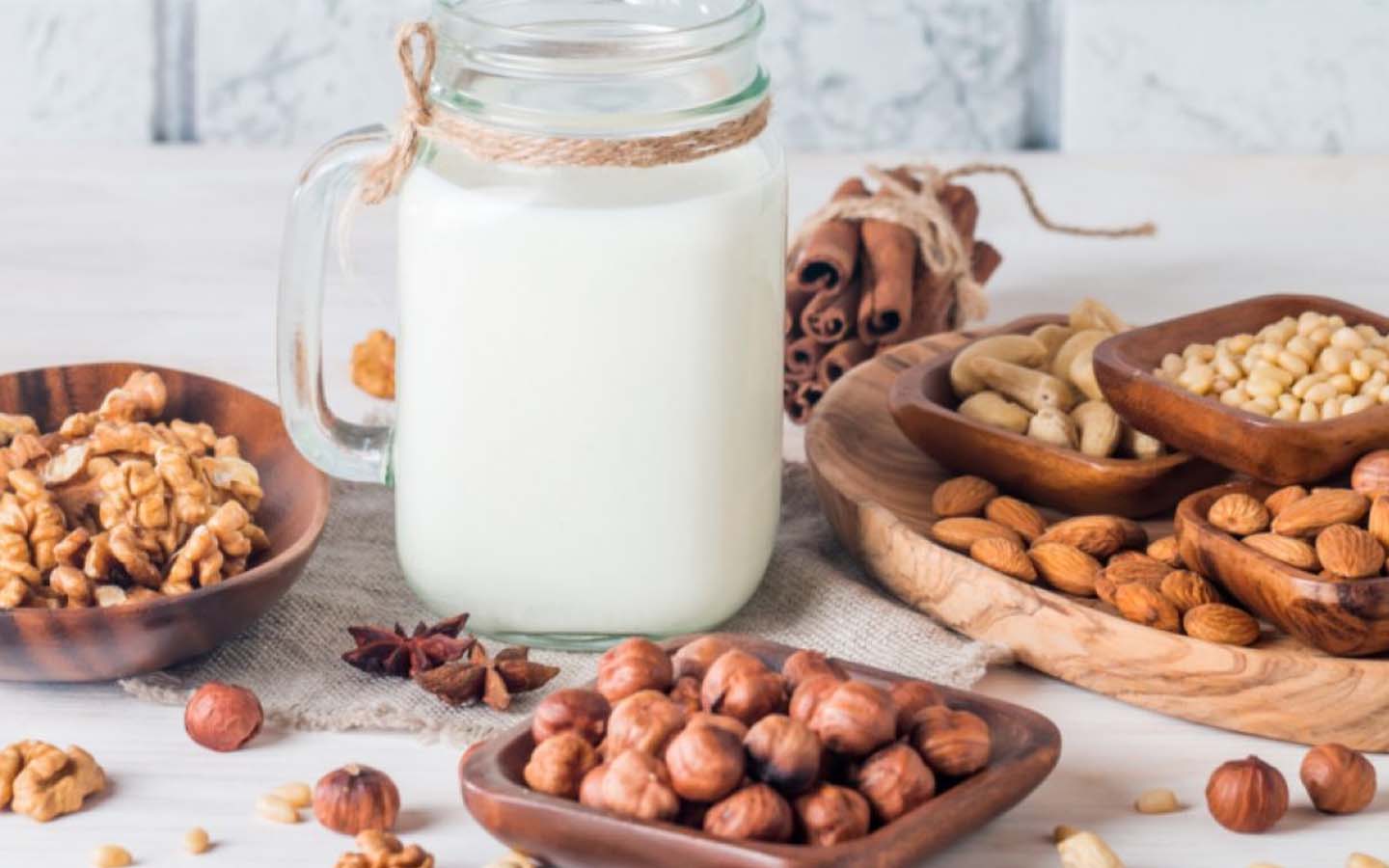 cách bảo quản sữa hạt điều óc chó vani